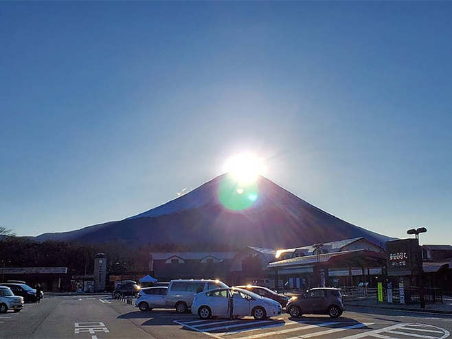 朝霧高原 アイス工房外観